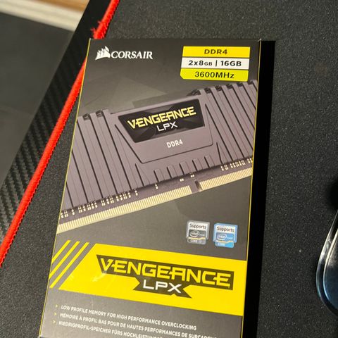 Corsair LPX 2x8 GB/ 16GB 3600MHz