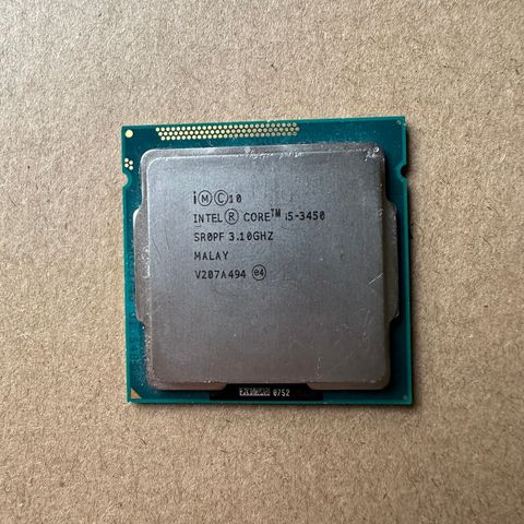 2 stk av: CPU i5-3450