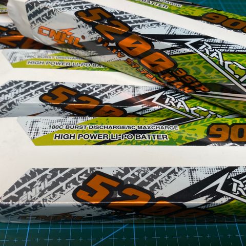 CNHL 3S 5200 mAh 90C Lipo batterier