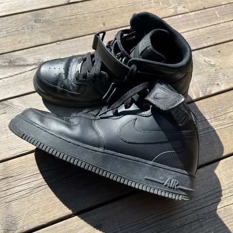 Nike Air Force One Mid Sort - 43
