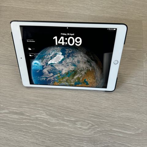 iPad 7. generasjon hvit