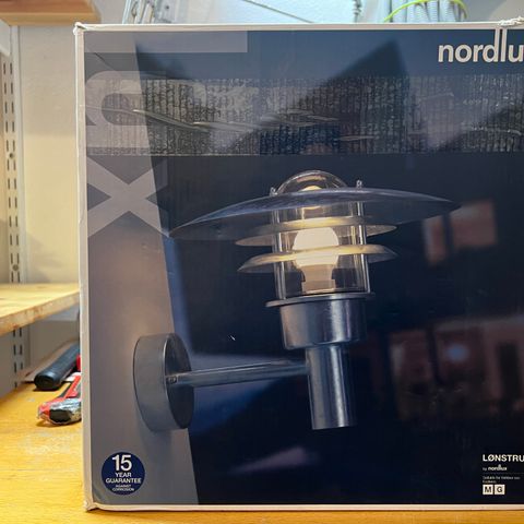 Nordlux lønstrup vegglampe utendørs med sensor