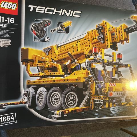 Lego 8421