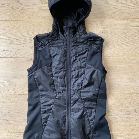 Peak Performance vest