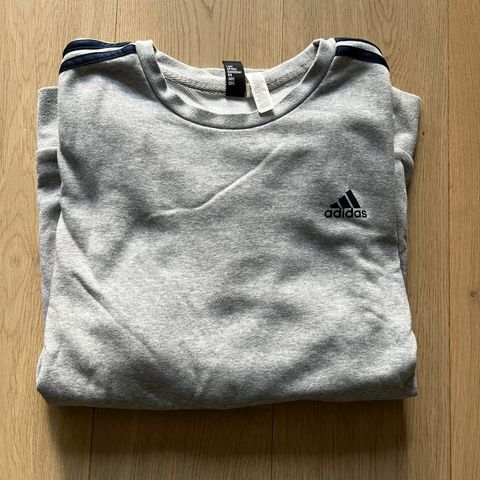 Adidas genser/jumper størrelse L
