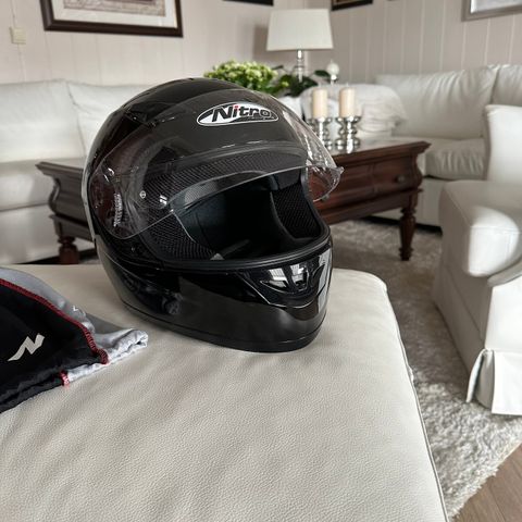 Ny Nitro racing hjelm selges. Str: M