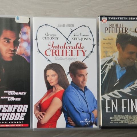 VHS- Clooney- Pfeiffer- Zeta-Jones- Lopez