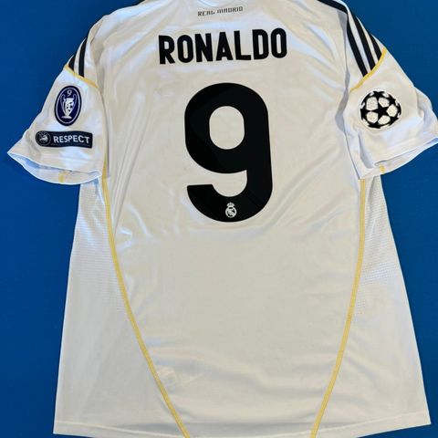 Real Madrid 2009/10 Fotballdrakt Ronaldo (L) CR9