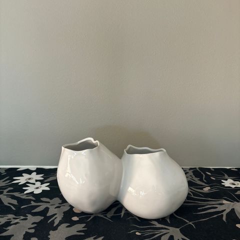 Vase, hvit