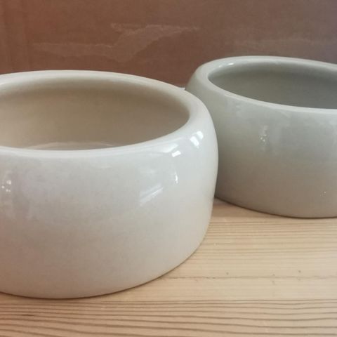 2 stk keramikk skålar