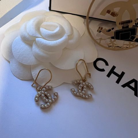 Chanel redesign 💫 Elegante hoops i forgylt sølv ✨