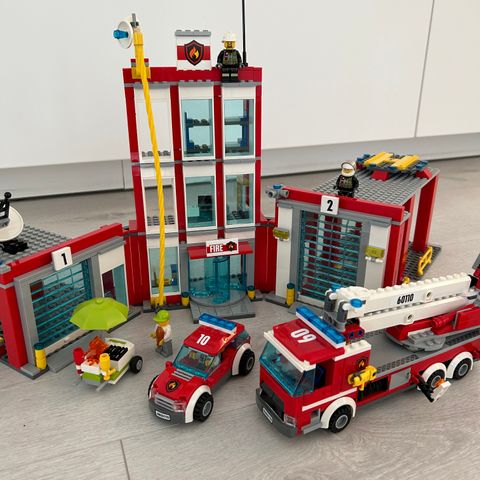 Brannstasjon 60110 Lego City - Fire Station