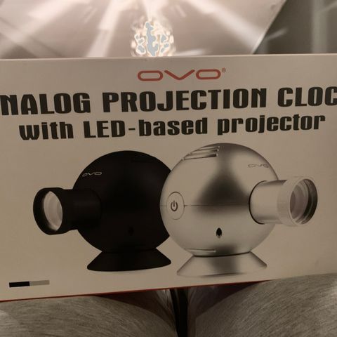 Ovo projector clock / prosjektor klokke