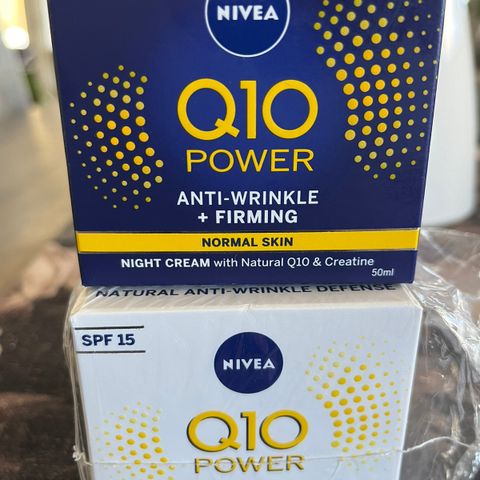 NIVEA Q10 POWER  anti wrinkke + firming.