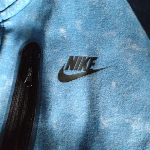 Nike tec fleece full zip