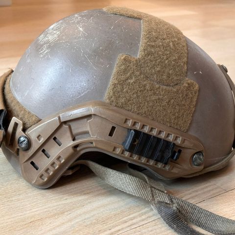 OPS-CORE fast combat helmet