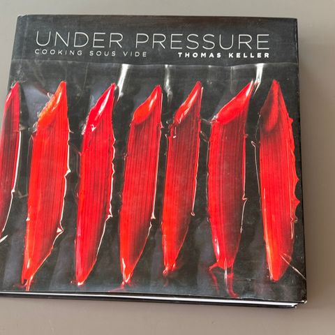 «Under Pressure» av Thomas Kjeller