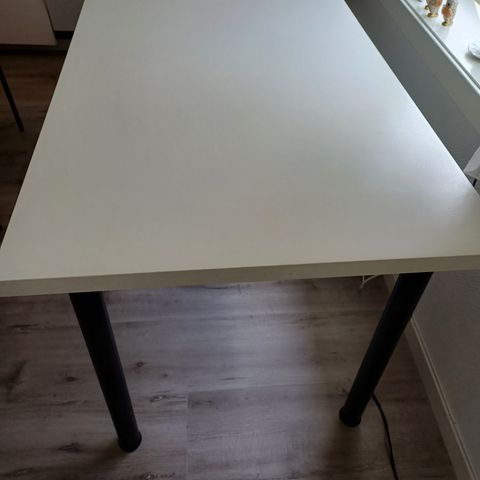 Kjøkkenbord 150×75