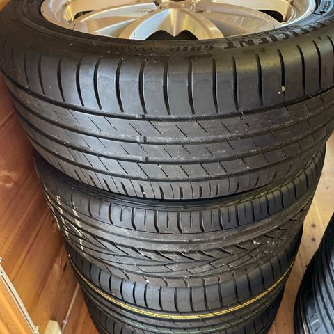 Seat Tires - 4 - 2 almost new