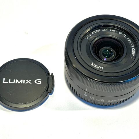 Panasonic Lumix G 12-32mm f/3.5-5.6 objektiv til Micro Four Thirds