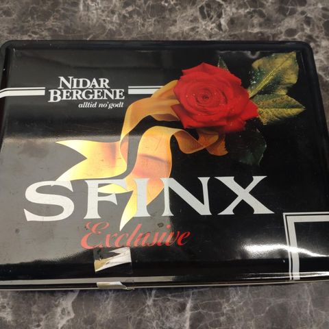Flott gammel Sfinx exclusiveboks fra Nidar Bergene