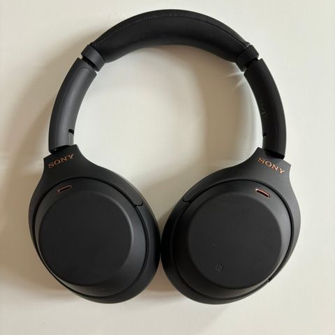 Sony headset WH-1000XM4