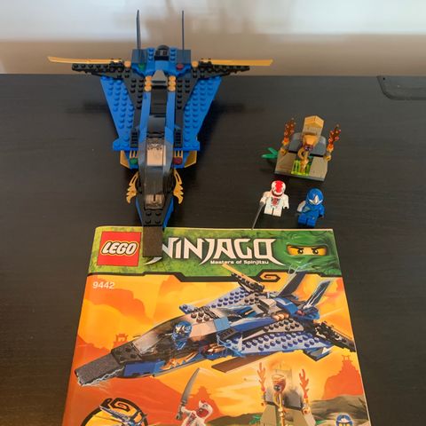 Utgått Lego Ninjago 9442 Jay’s Storm fighter
