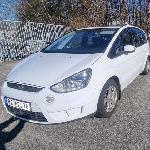 Ford smax 2008 deler