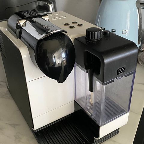 Nespresso DeLonghi