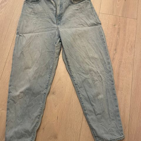 Levis high loose taper str 30x27