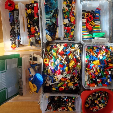 Lego samling selges!