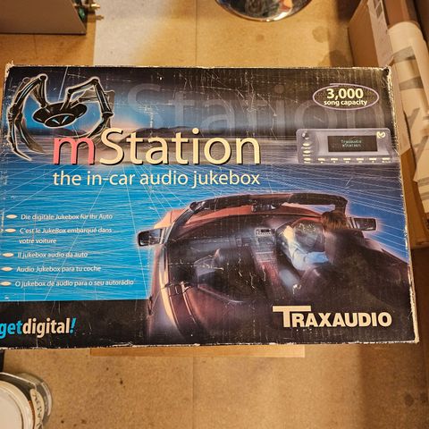 Traxdata M-Station