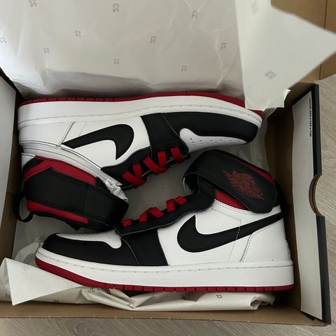 Nike Air Jordan 1 high flyease str 42,5