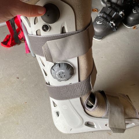 Medical Fracture Walker Cast Boot Support Broken Leg