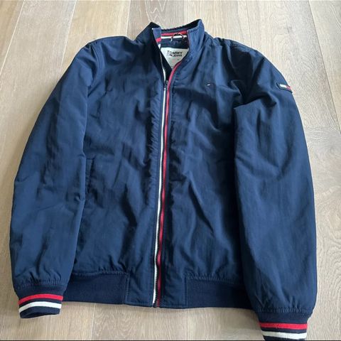 Tommy Hilfiger jakke