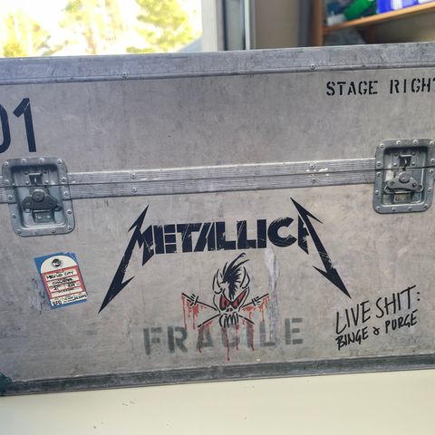 Metallica live shit binge og purge