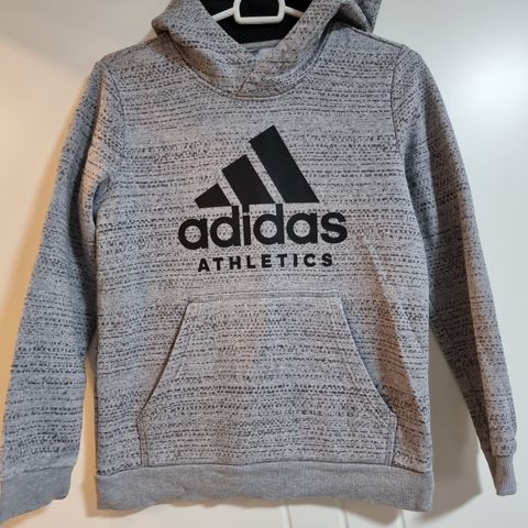 Adidas hettegenser