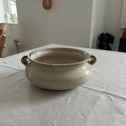 Bolle/skål (ca 27cm i diameter)