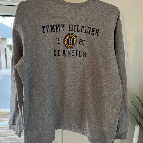 Vintage tommy hillfiger genser