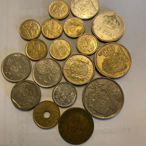 Ny pris 18 ulike spanske mynter! (#116)