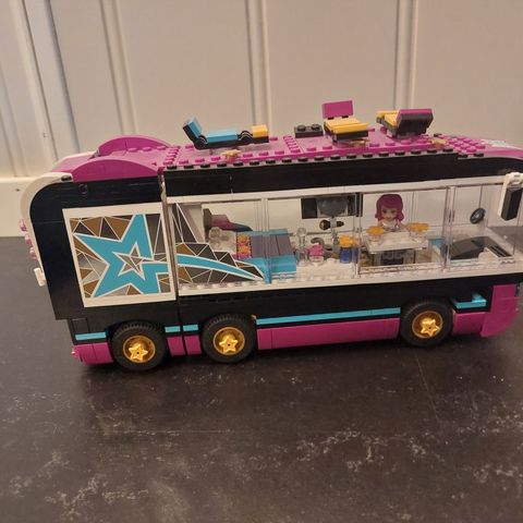 LEGO friends tour buss