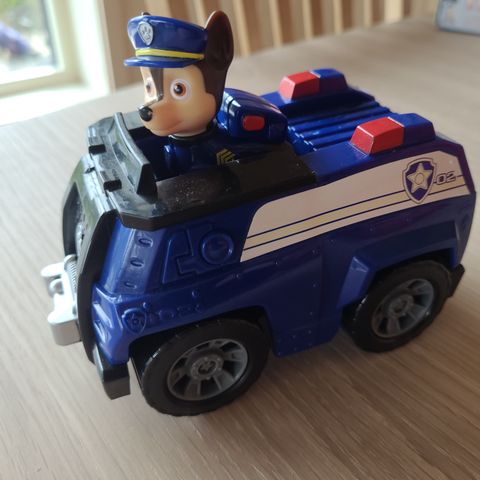 Paw patrol Chase og bil