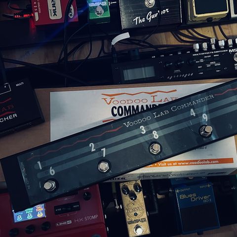 Voodoo Lab Control Switcher og Commander Gitar Pedal