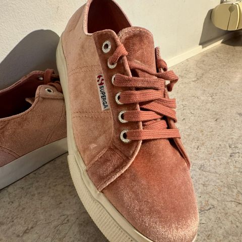 Superga sko