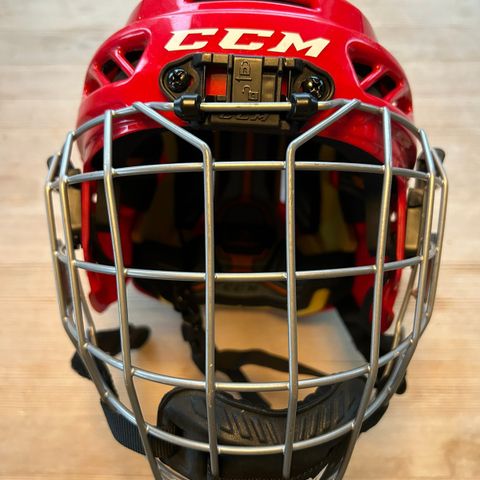 CCM FitLite 3DS Youth hockey hjelm SM-25 (7-11 år)