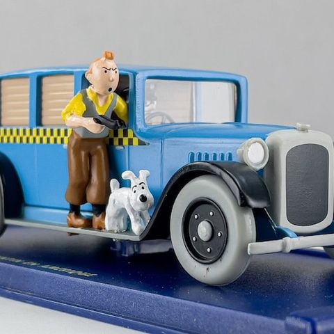 TINTIN CAR # 4 Chequer Taxi - America Herge model Voiture 1/43 Scale