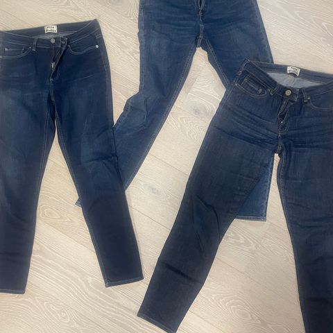 Acne jeans 3 stk str 28/32, 29/32 og 29/32