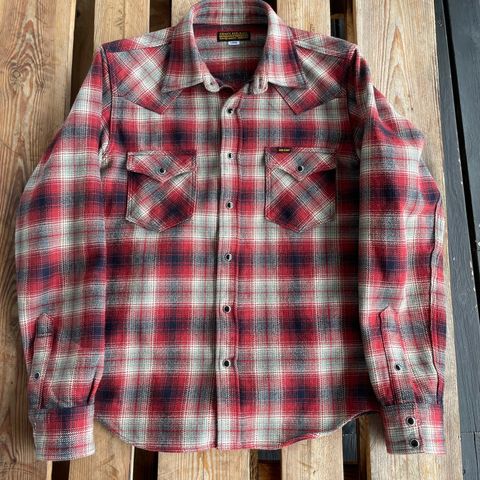 Iron Heart IHSH-300-RED Ultra Heavy Flannel