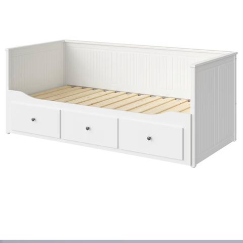 IKEA Hemnes med 2 madrasser og overmadrass