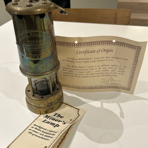 The miner’s lamp